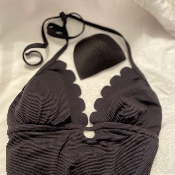 Scalloped Edge Bathing Suit, Black, Time and Tru size S (4-6) - Picture 7 of 16